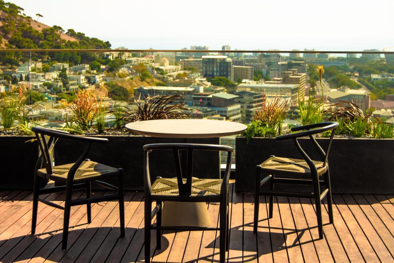 16 On Bree Luxury Studio Apartment With City Mountain Views Cape Town Exterior photo